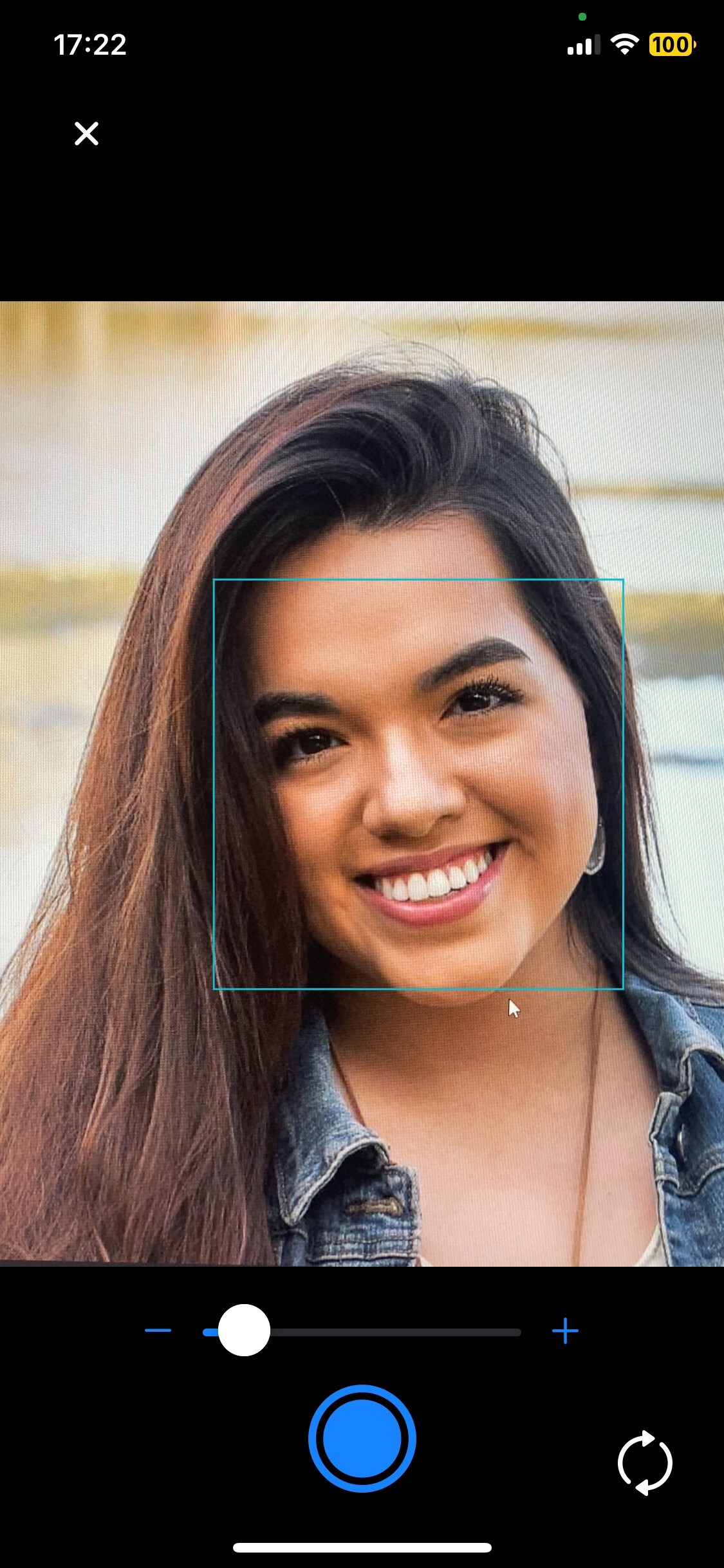 Example of a well-lit spotting photo with head and shoulders clearly visible, demonstrating an ideal reference photo for SpotMyPhotos.